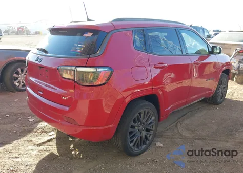 2022 Jeep Compass (Red) Edition 4X4 z USA, uszkodzony, nr VIN 3C4NJDCB4NT135953